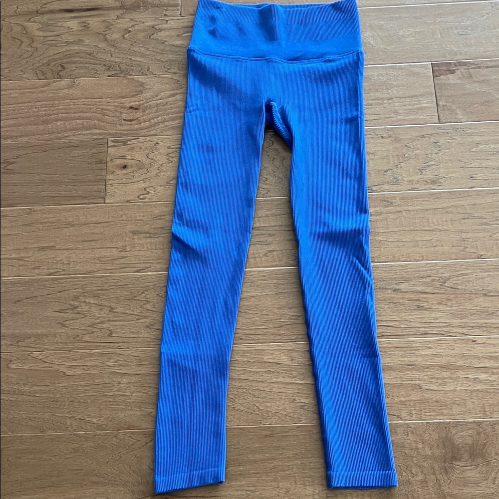 All in Motion Cobalt Blue Ribbed 7/8 Leggings Small